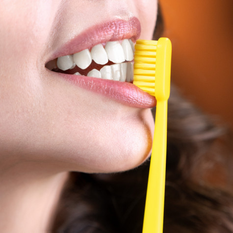 Набор зубных щеток Revyline SM6000 DUO Yellow + Grey