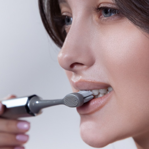 Электрическая звуковая зубная щётка SWIT by Revyline RL 090 Silver