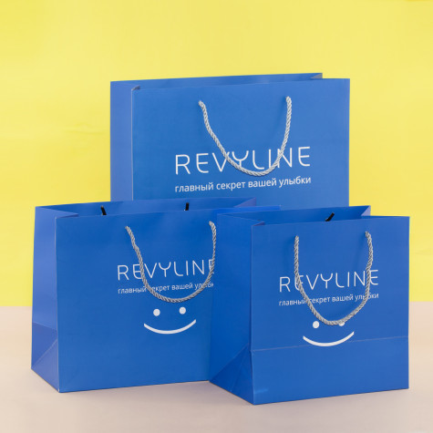 Пакет подарочный Revyline, размер S